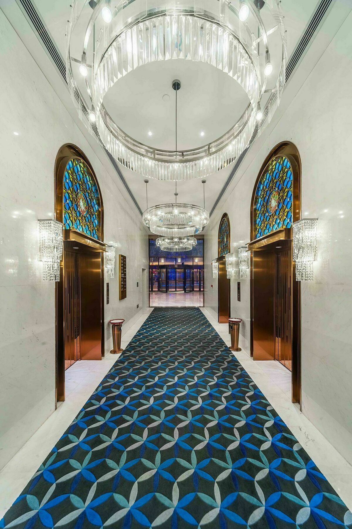 Gallery F Hotel Ухань Экстерьер фото
