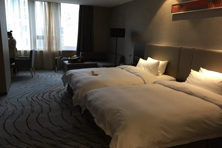 Gallery F Hotel Ухань Экстерьер фото